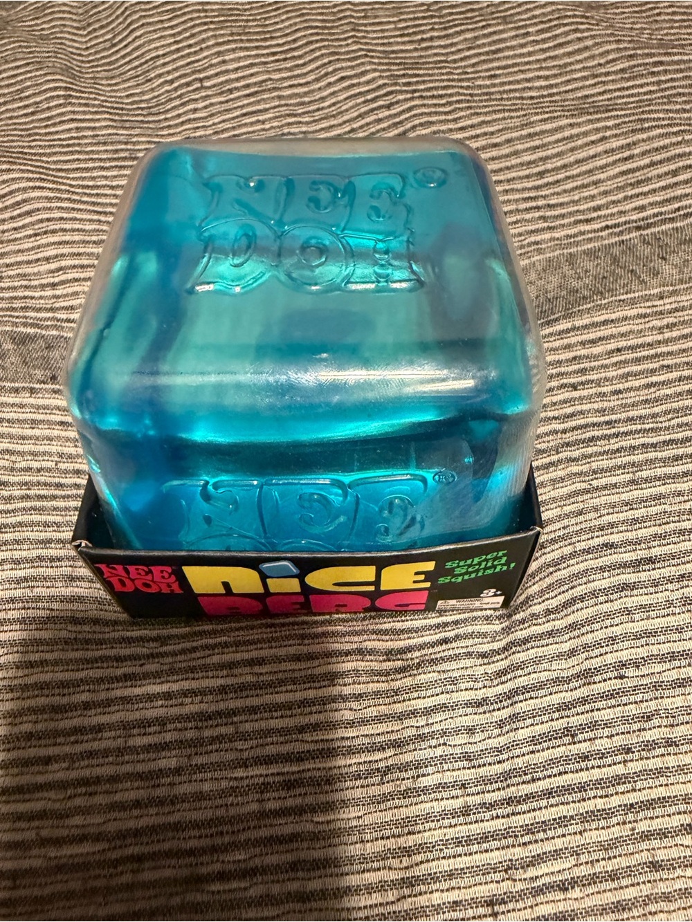 Needoh nice burg blue